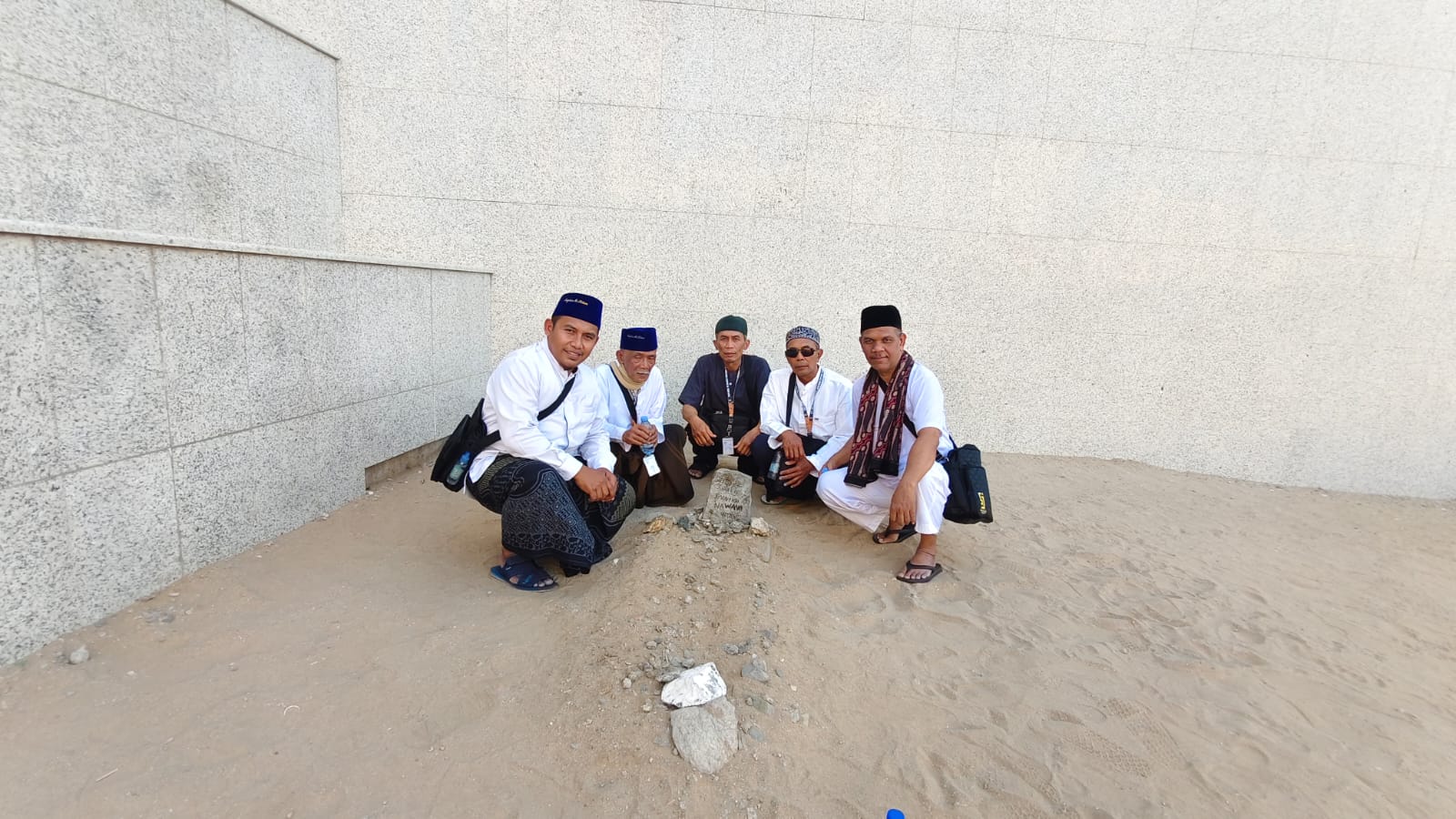 Ziarah Makam Syekh Nawawi Al Banteni